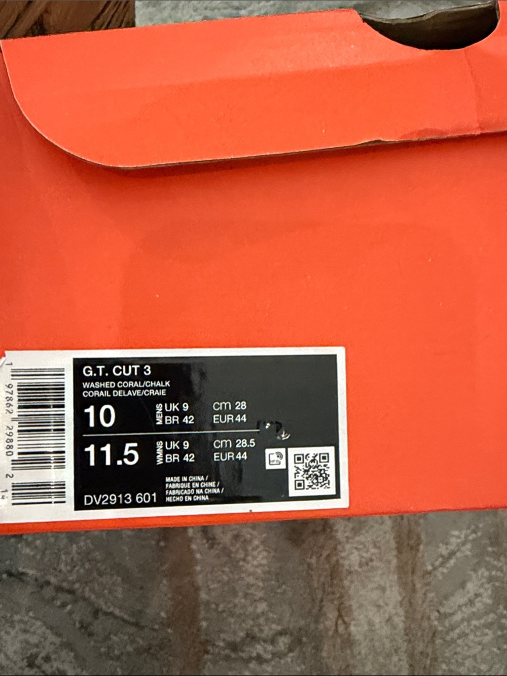 G.T. CUT 3 washed Coral/chalk